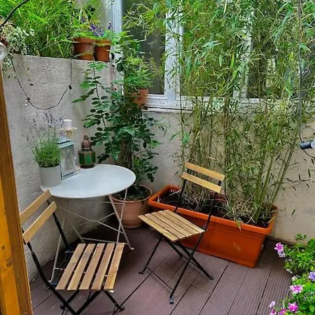 Charming Studio In A Courtyard In Paris Exterior photo